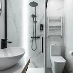 Limehome Tristan De Leguizamon Kalea Bilbao